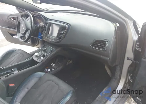 2015 Chrysler 200 S from USA, damaged, VIN 1C3CCCDG7FN690794